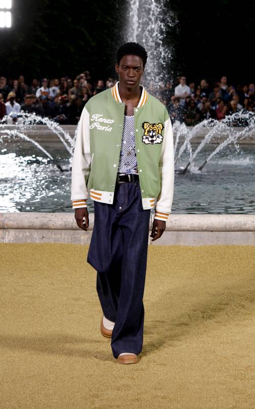 2025年春夏コレクション｜ファッションショーを観る｜KENZO